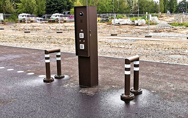 Säule Mit Rammschutz Consel Group AG