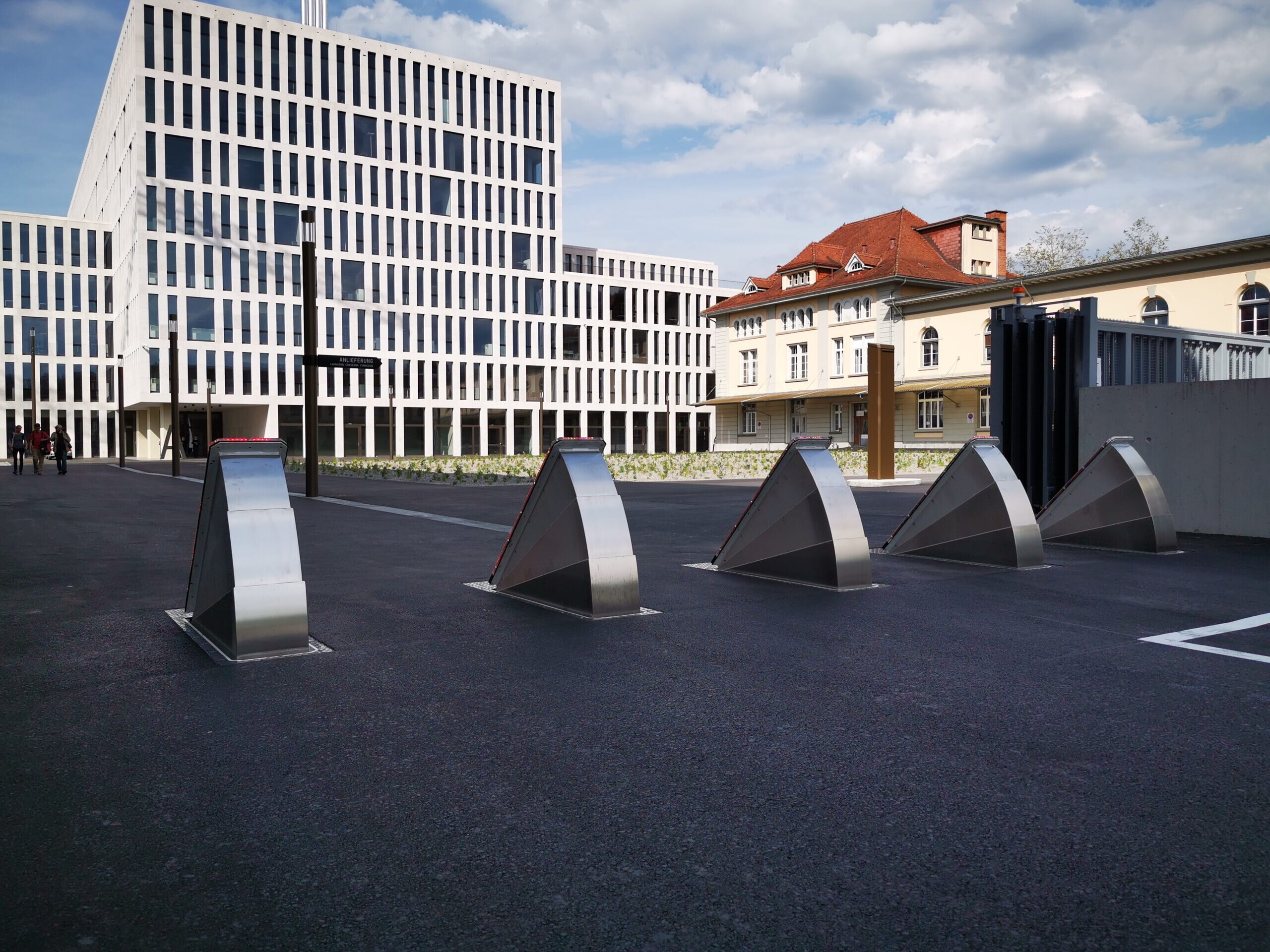Roadblocker ARMIS RBS BBL Consel Group AG