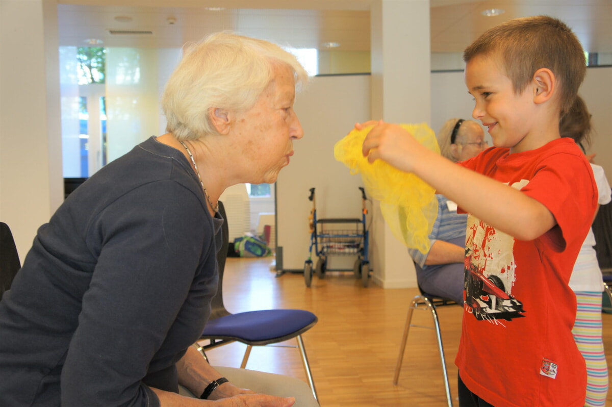 Intergenerative Betreuung – eine neue, vielversprechende Entwicklung ...