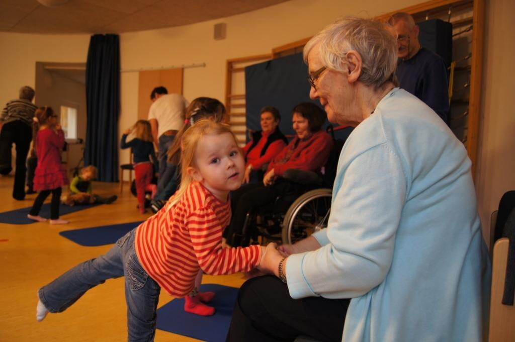 Intergenerative-Begegnungen-EH-Freiburg-1.jpg