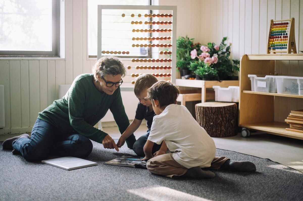 Wissen&Austausch: Durch Vorlesen Generationen verbinden - Intergeneration