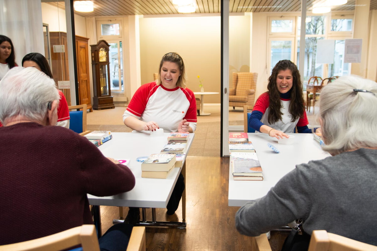 Projekt #99 Jugendrotkreuz: Ein herzlicher Generationenaustausch ...