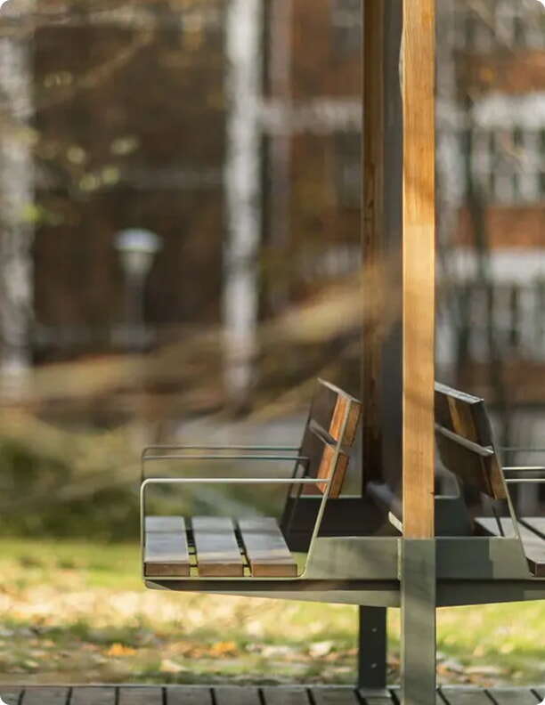 Image Bank Haltestelle Klein